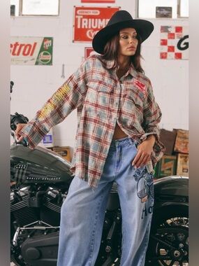 SABBI Horse Power Distressed Flannel